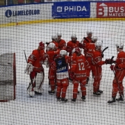 Hockey sur glace: Le HCV Martigny n'est plus qu'à une victoire du titre